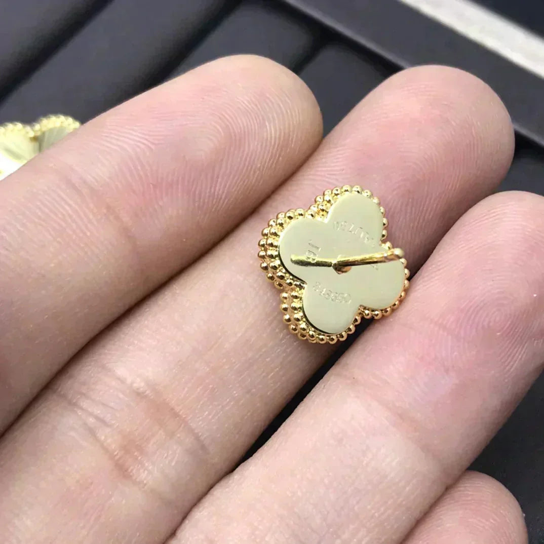 ¡®Dream¡¯CLOVER MINI 9.5MM LASER EARRINGS