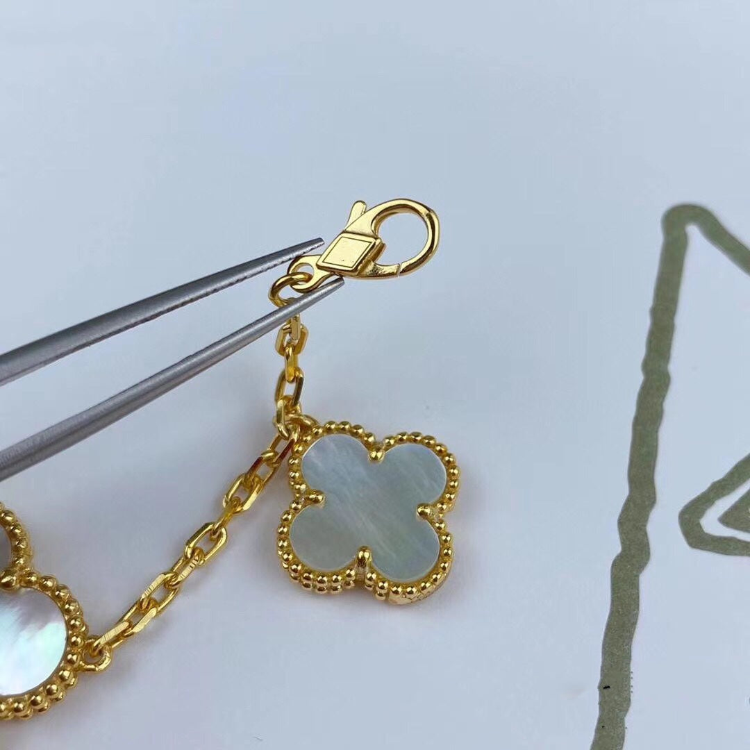 ¡®Dream¡¯MAGIC CLOVER MOP GOLD BRACELET 5 MOTIFS