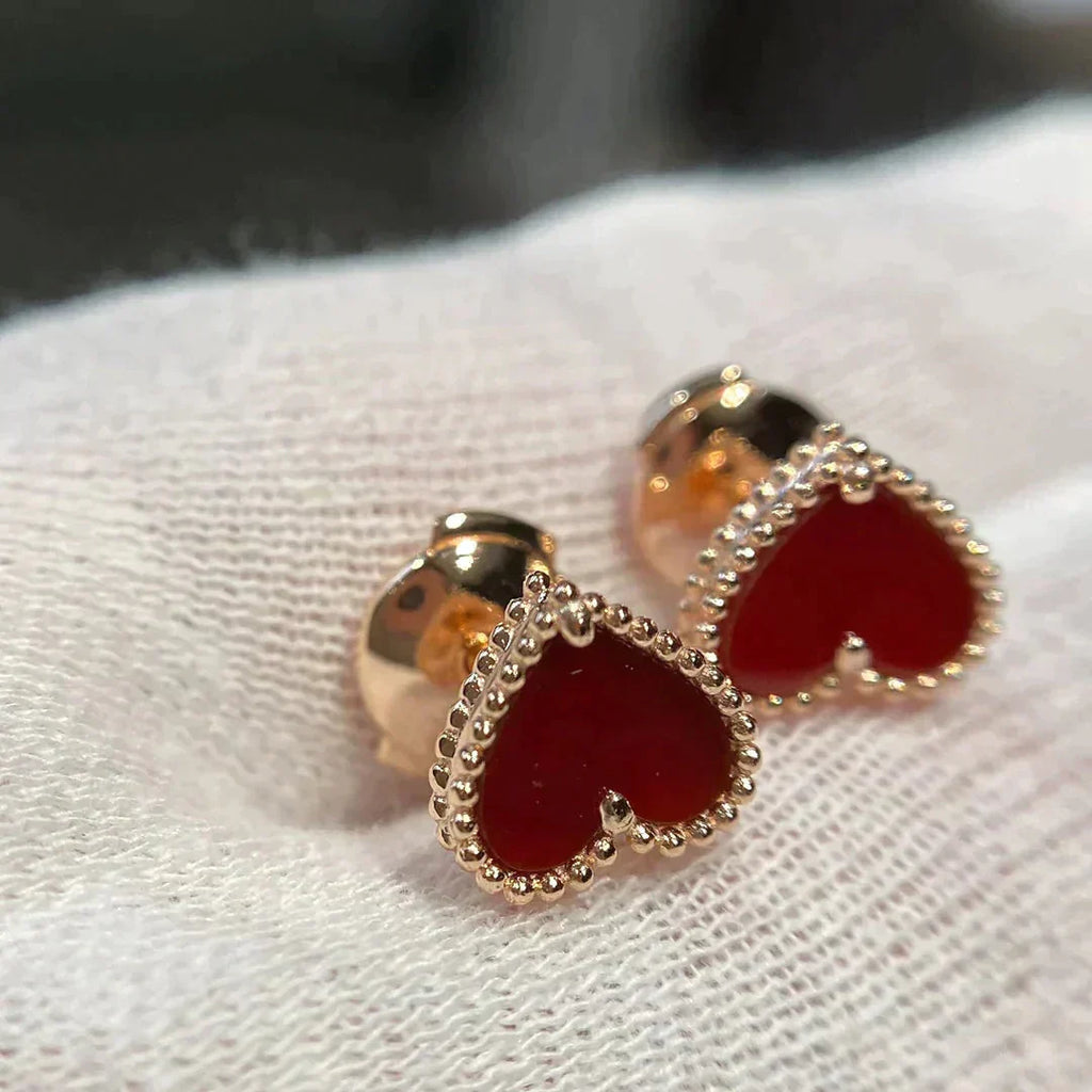 ¡®Dream¡¯HEART CARNELIAN STUD EARRINGS