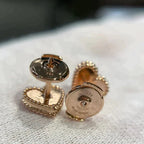 ¡®Dream¡¯HEART CARNELIAN STUD EARRINGS