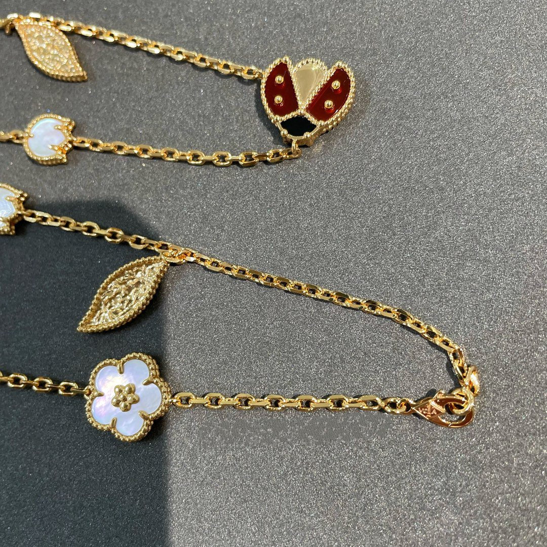 ¡®Dream¡¯LUCKY SPRING 15 MOTIFS GOLD HALSKETTE