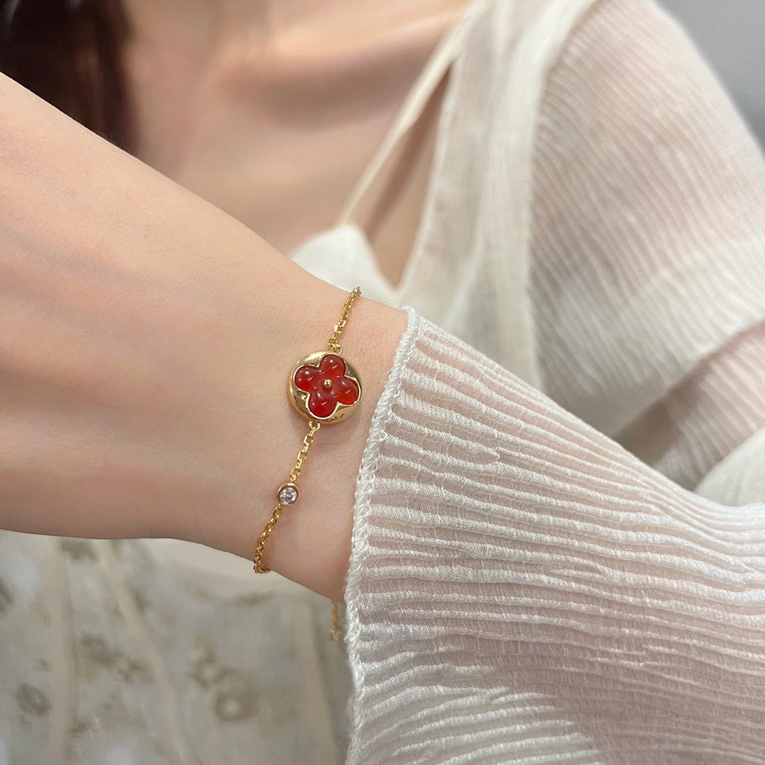 ¡®Dream¡¯SUN PEDANT CARNELIAN BRACELET