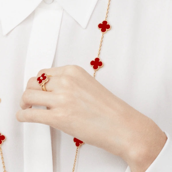 "Dream"-KLEEBES CARNELIAN RING ROSÉGOLD DIAMANT