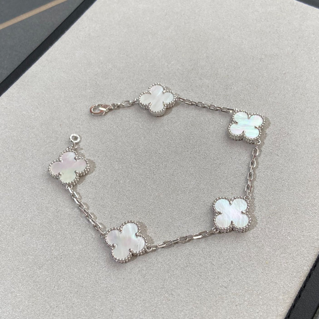 [Traum]Neue CLOVER WHITE PEARL MOP 5 MOTIV ARMBAND KOLLEKTION