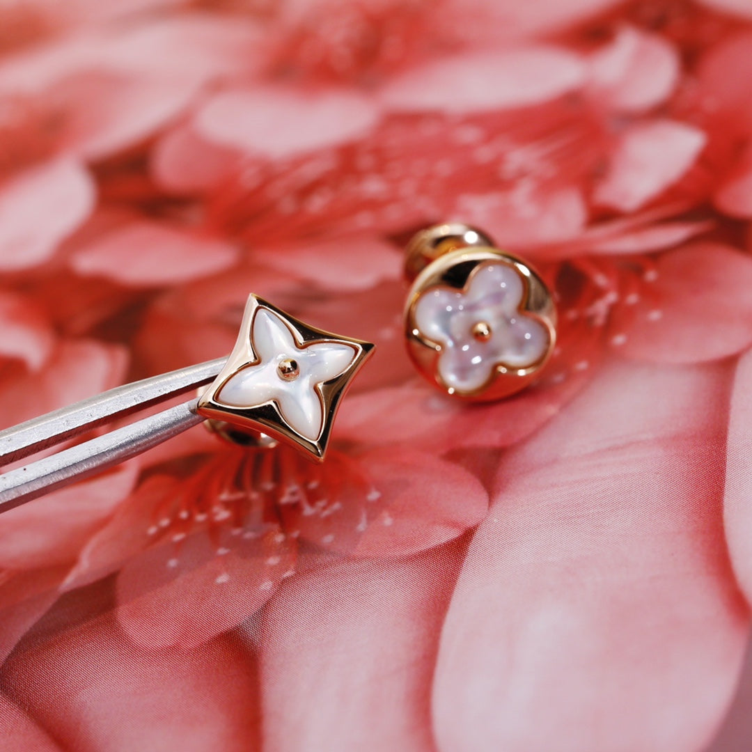 ¡®Dream¡¯STAR AND SUN PINK GOLD MOP STUD EARRINGS