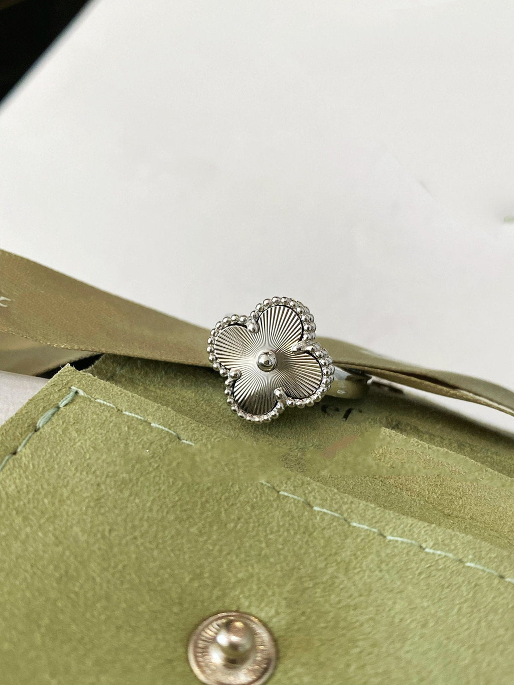 „Dream“-CLOVER-SILBERRING