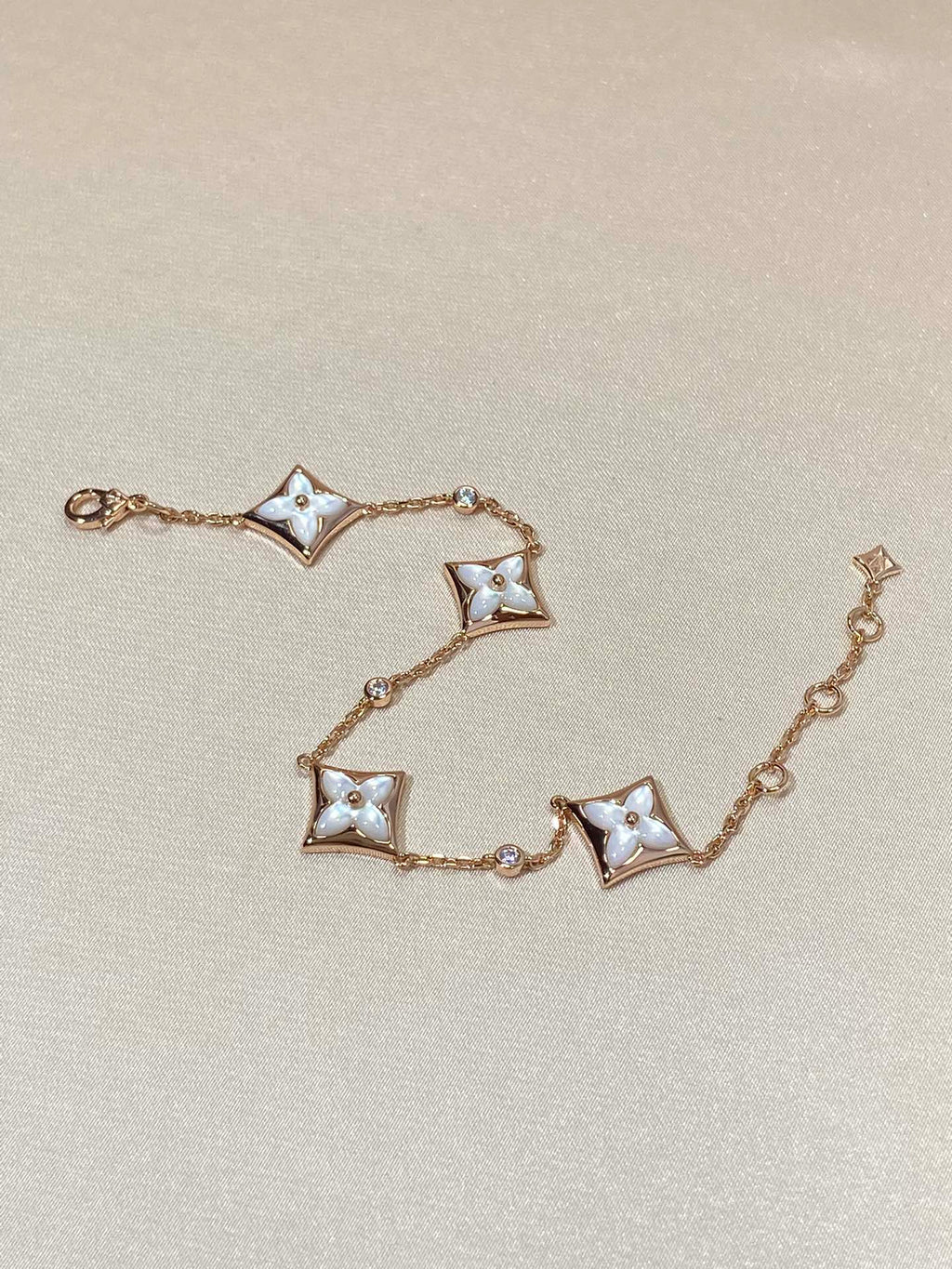 ¡®Dream¡¯STAR 4 MOTIF MOP DIAMOND PINK GOLD BRACELET