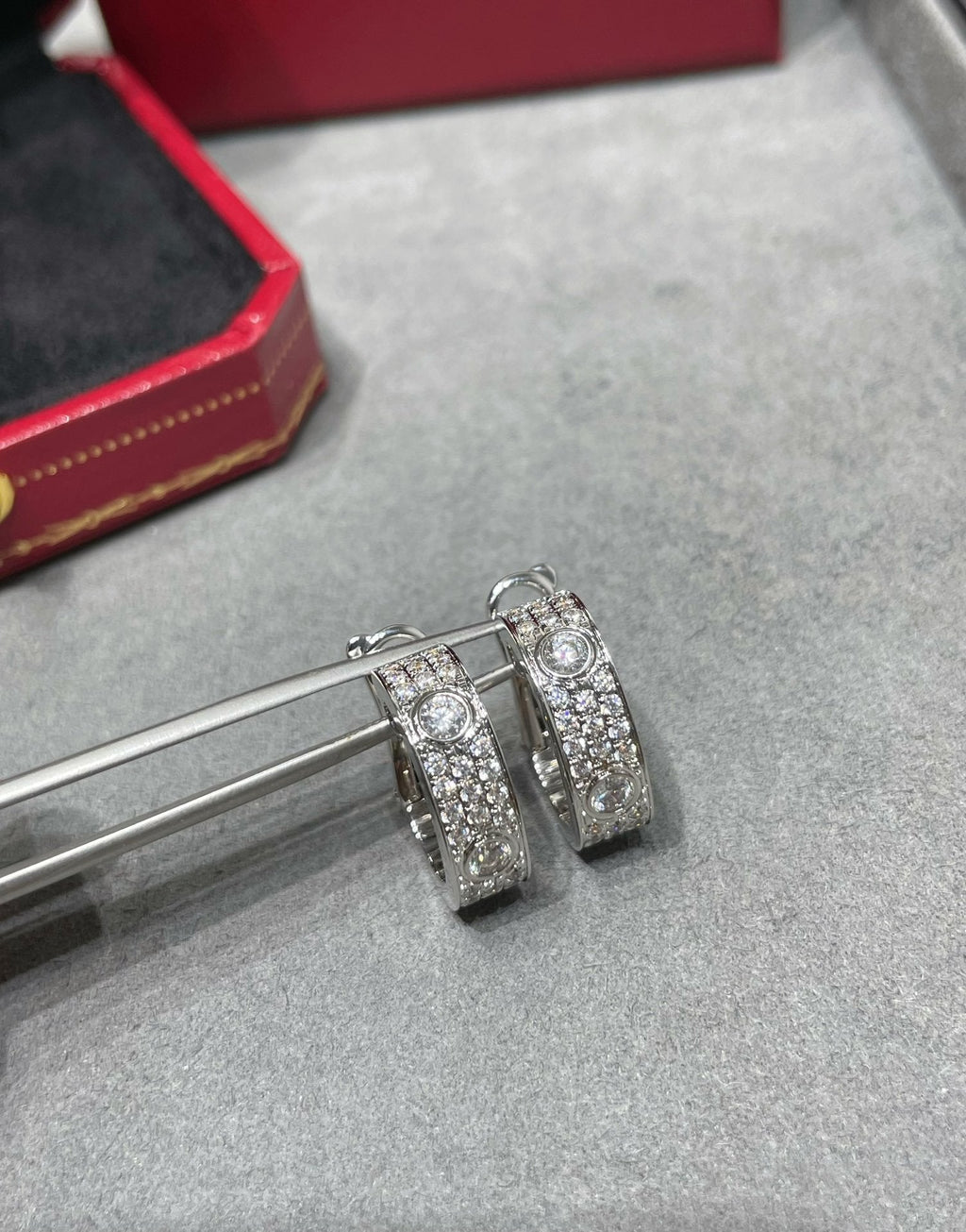 ¡®Dream¡¯LOVE 5.5MM DIAMOND PAVED EARRINGS