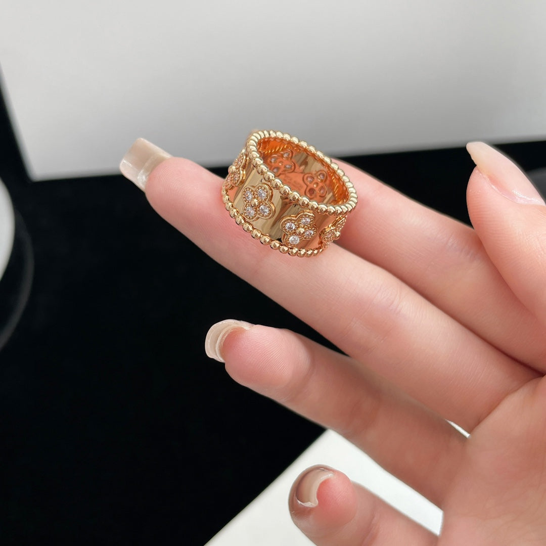 „Dream“ PERLEE DIAMOND GROSSER RING
