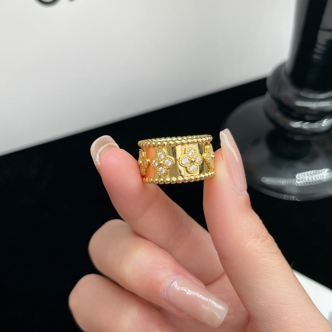 „Dream“ PERLEE DIAMOND GROSSER RING
