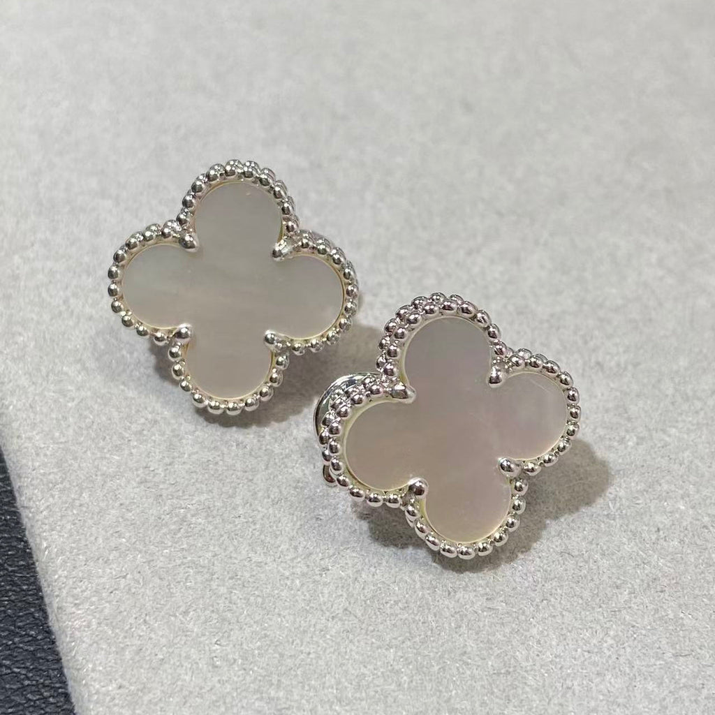 [Dream] CLOVER LARGE (20mm) 1 MOTIFS WHITE MOP STUD EARRINGS