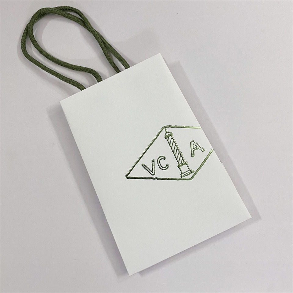 ¡®Dream¡¯VA CLOVER BRACELET NECKLACE RING BOX GIFT BAG