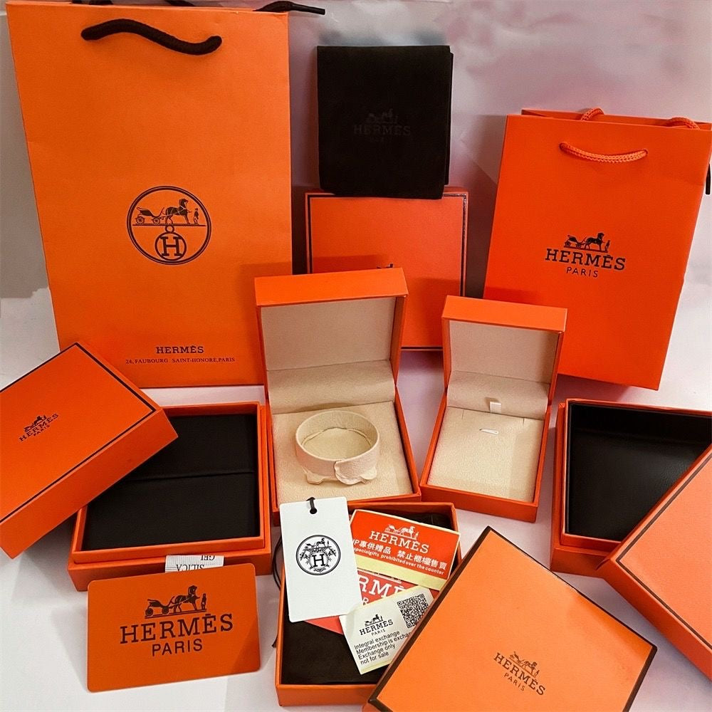 ¡®Dream¡¯HM BRACELET NECKLACE RING BOX GIFT BAG