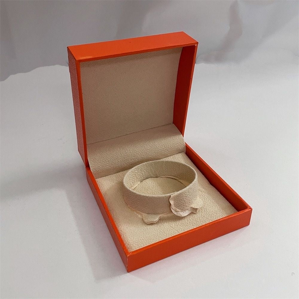 ¡®Dream¡¯HM BRACELET NECKLACE RING BOX GIFT BAG