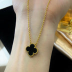¡®Dream¡¯CLOVER 15MM BLACK ONYX SINGLE FLOWER NECKLACE