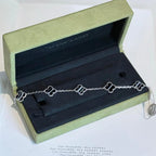 [Dream]New  CLOVER 5 MOTIF PULSAR STONE BRACELET COLLECTION