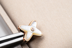 ¡®Dream¡¯JEUX DE WHITE MOP PINK GOLD DIAMOND EARRINGS