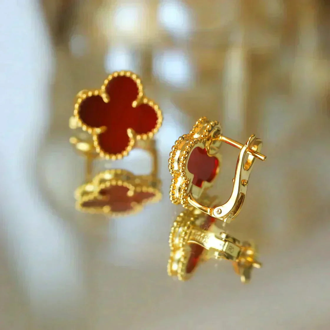 ¡®Dream¡¯CLOVER MEDIUM 1 MOTIFS CARNELIAN  EARRINGS