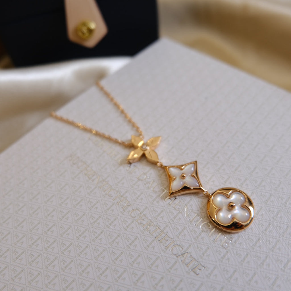 ¡®Dream¡¯COLOR BLOSSOM LARIAT NECKLACE PINK GOLD WHITE MOTHER PEARL AND DIAMOND