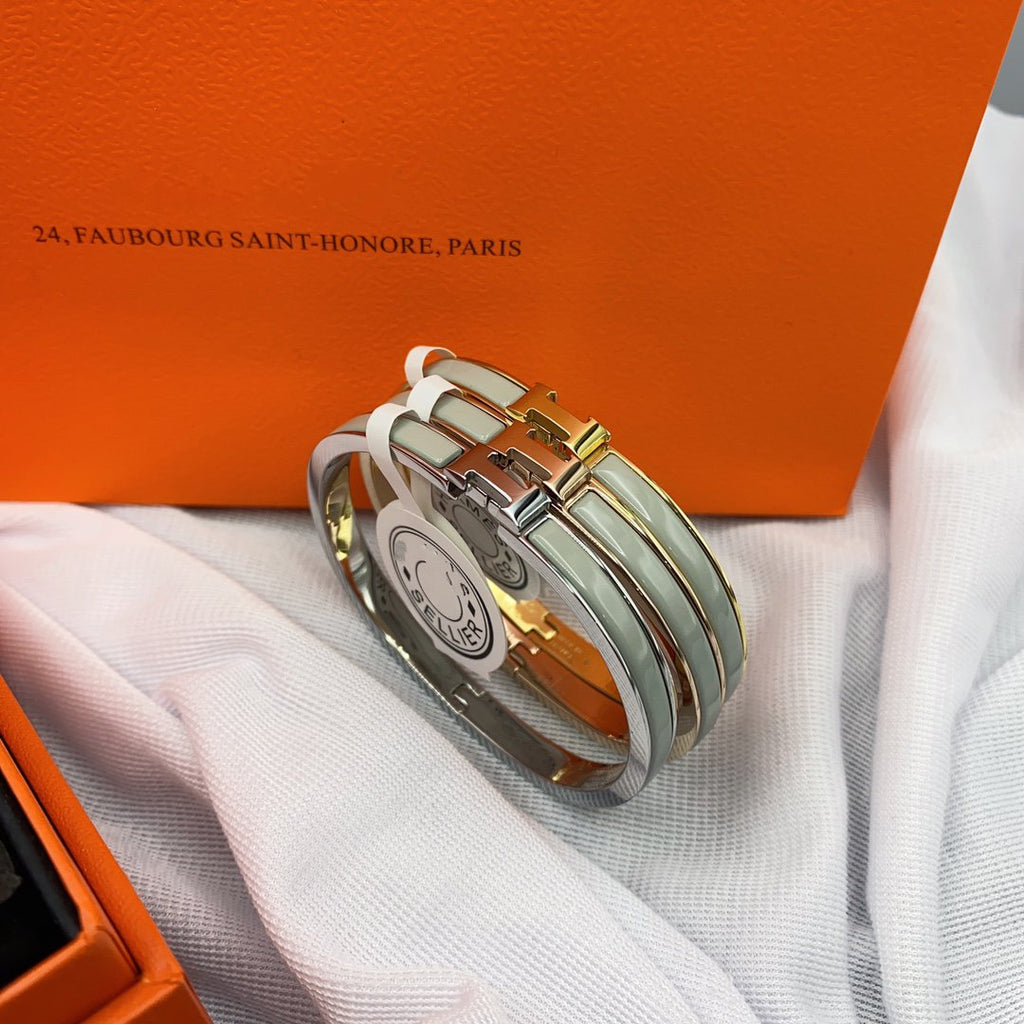 „Dream“KLASSISCHES HM CLIC GRÜNES 8MM EMAILLE ARMBAND