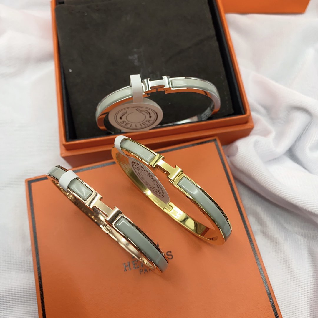 „Dream“KLASSISCHES HM CLIC GRÜNES 8MM EMAILLE ARMBAND