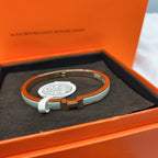 „Dream“KLASSISCHES HM CLIC GRÜNES 8MM EMAILLE ARMBAND