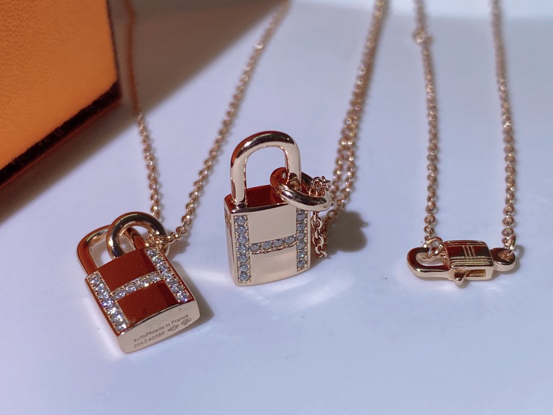 ¡®Dream¡¯HM ADVANCED NICHE LOCK HEAD NECKLACE DIAMONDS