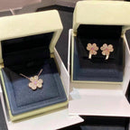 ¡®Dream¡¯FRIVOLE ROSE GOLD FLOWER DIAMOND NECKLACE