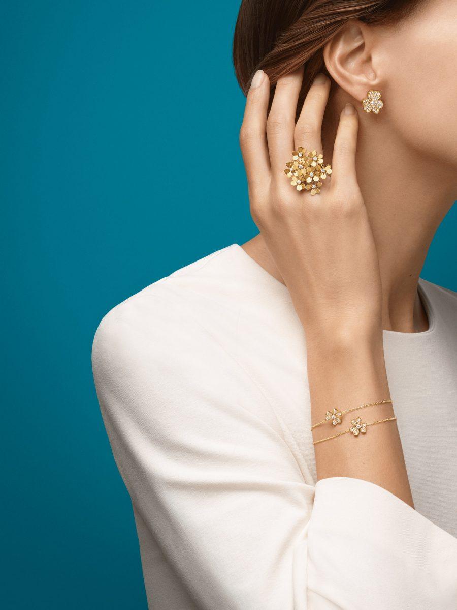 ¡®Dream¡¯FRIVOLE GOLD FLOWER DIAMOND EARRINGS