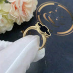¡®Dream¡¯CLOVER ONYX RING