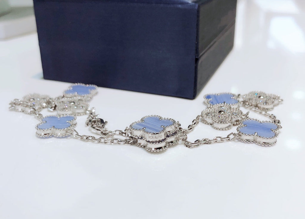 ¡®Dream¡¯CLOVER 10 MOTIFS CHALCEDONY DIAMONDS SILVER NECKLACE